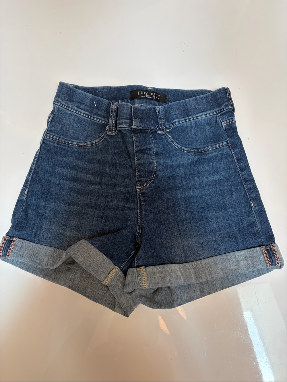 #995 Judy Blue Medium-Dark Blue Boyfriend Denim Shorts. Excellent Condition.